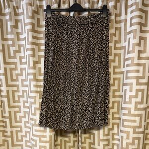 Old Navy Animal Print Skirt in Black and Tan
